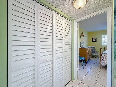 4211 NW 41st Street Lauderdale Lakes FL 33319