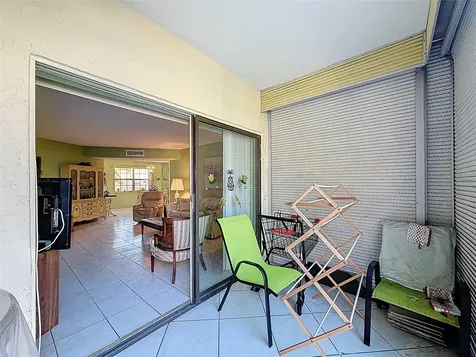 4211 NW 41st Street Lauderdale Lakes FL 33319