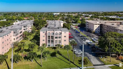 4211 NW 41st Street Lauderdale Lakes FL 33319