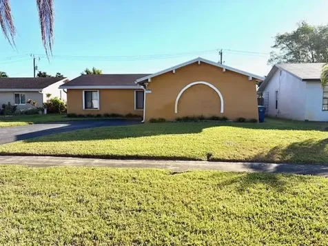 2562 NW 107th Avenue Sunrise FL 33322