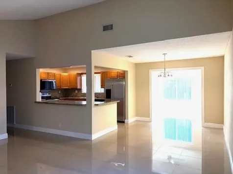 2562 NW 107th Avenue Sunrise FL 33322
