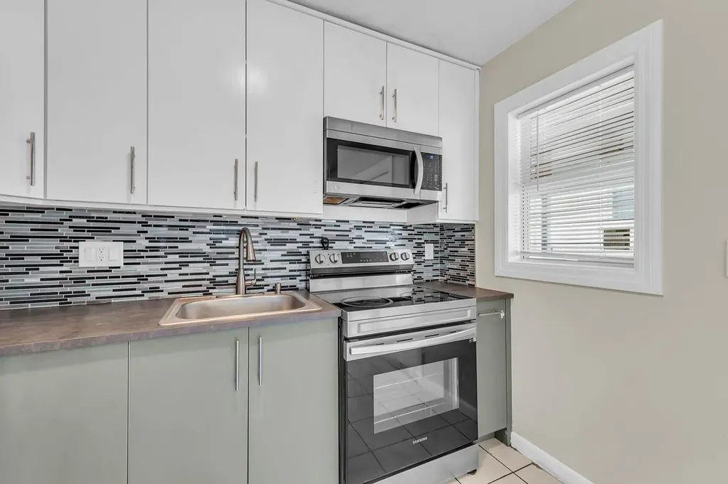 728 20th Street West Palm Beach FL 33407