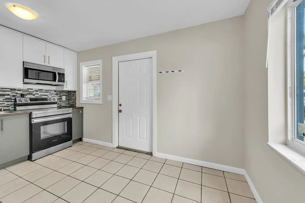 728 20th Street West Palm Beach FL 33407