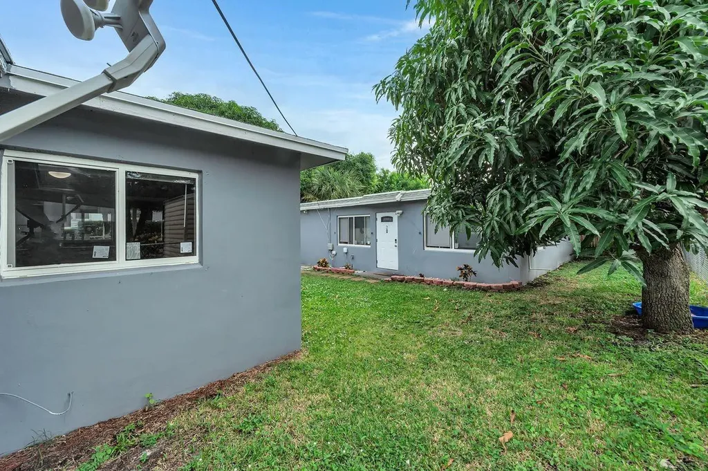 728 20th Street West Palm Beach FL 33407