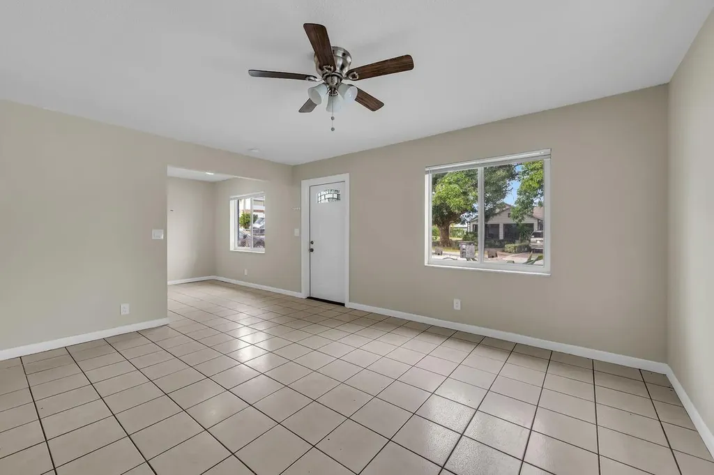 728 20th Street West Palm Beach FL 33407