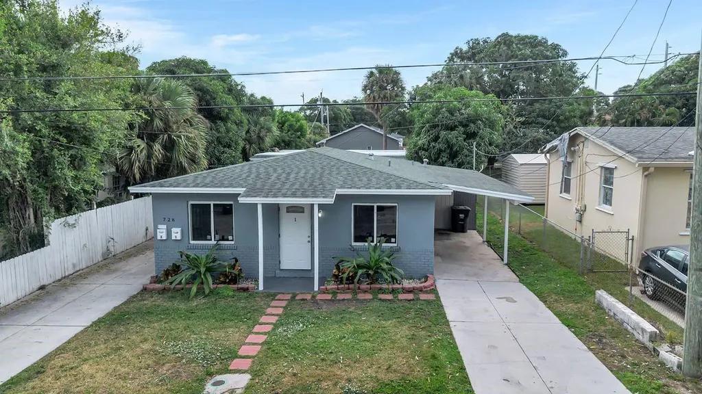 728 20th Street West Palm Beach FL 33407