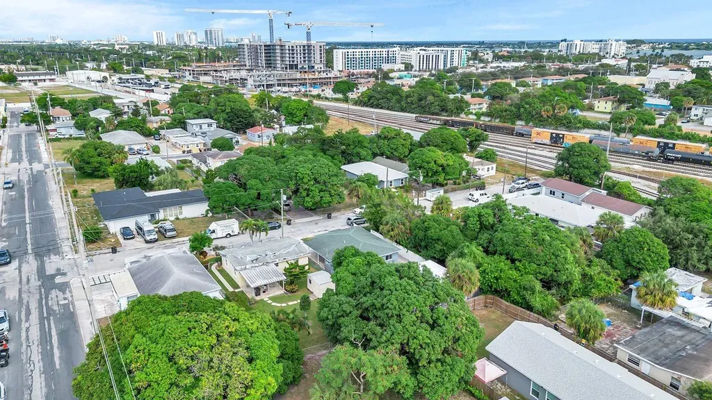 728 20th Street West Palm Beach FL 33407