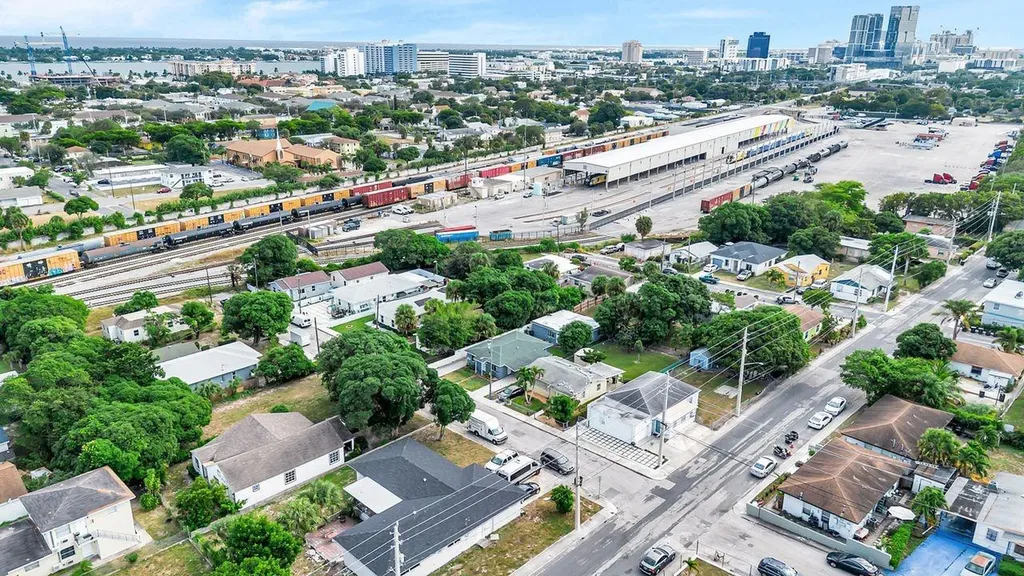 728 20th Street West Palm Beach FL 33407