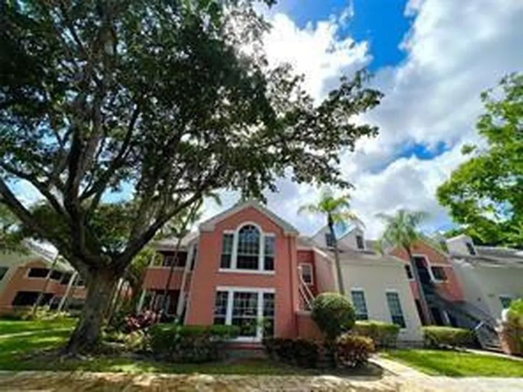 1001 Crystal Way Delray Beach FL 33444