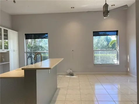 1940 Sweetbay Way Hollywood FL 33019