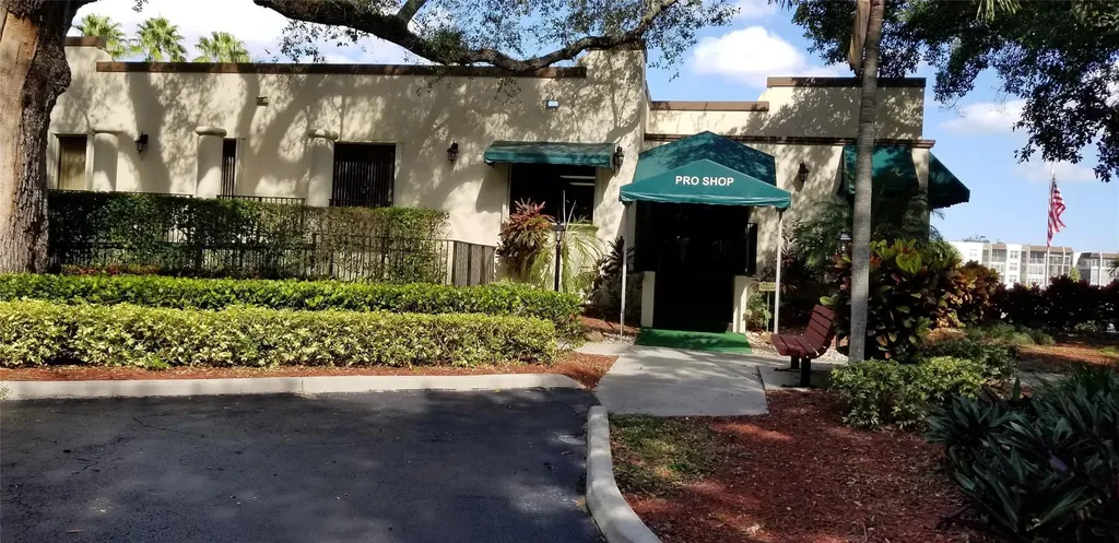 9531 Seagrape Drive Davie FL 33324