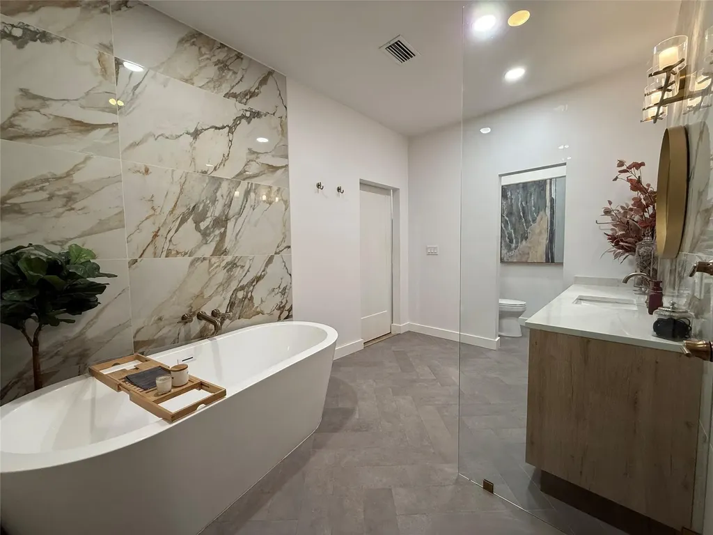 2492 NW 66th Drive Boca Raton FL 33496
