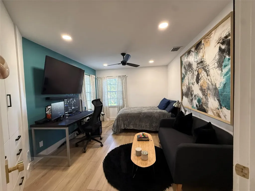 2492 NW 66th Drive Boca Raton FL 33496