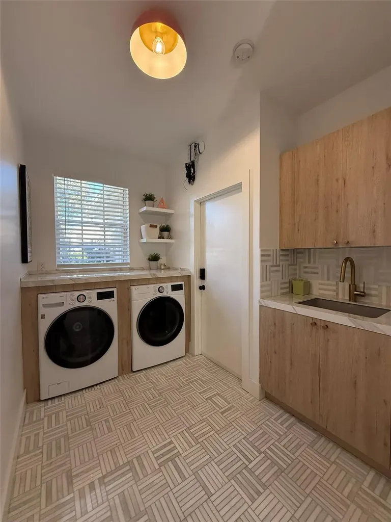 2492 NW 66th Drive Boca Raton FL 33496