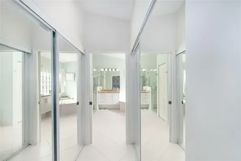 13851 Via Vittoria Delray Beach FL 33446