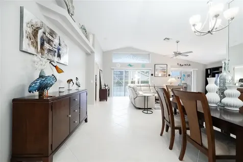 13851 Via Vittoria Delray Beach FL 33446