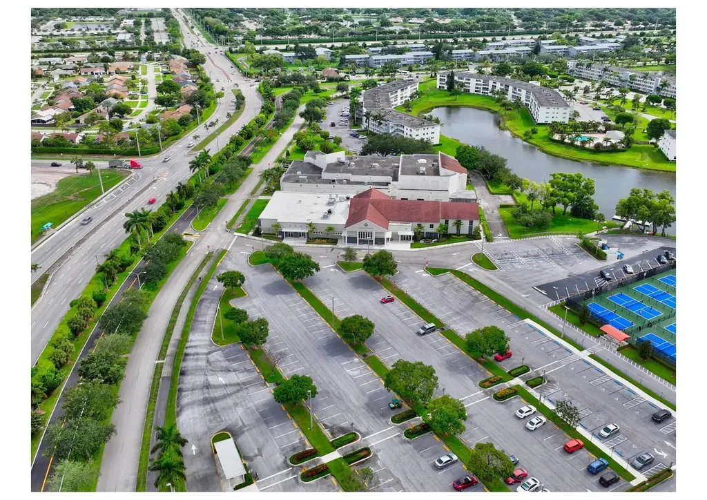 251 Preston F Boca Raton FL 33434