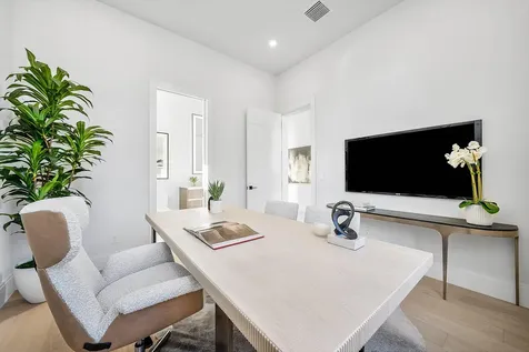 222 SE 5th Street Delray Beach FL 33483