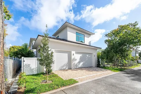 222 SE 5th Street Delray Beach FL 33483