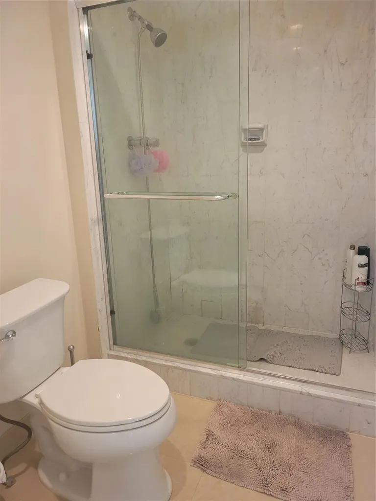 2401 S Ocean Drive Hollywood FL 33019