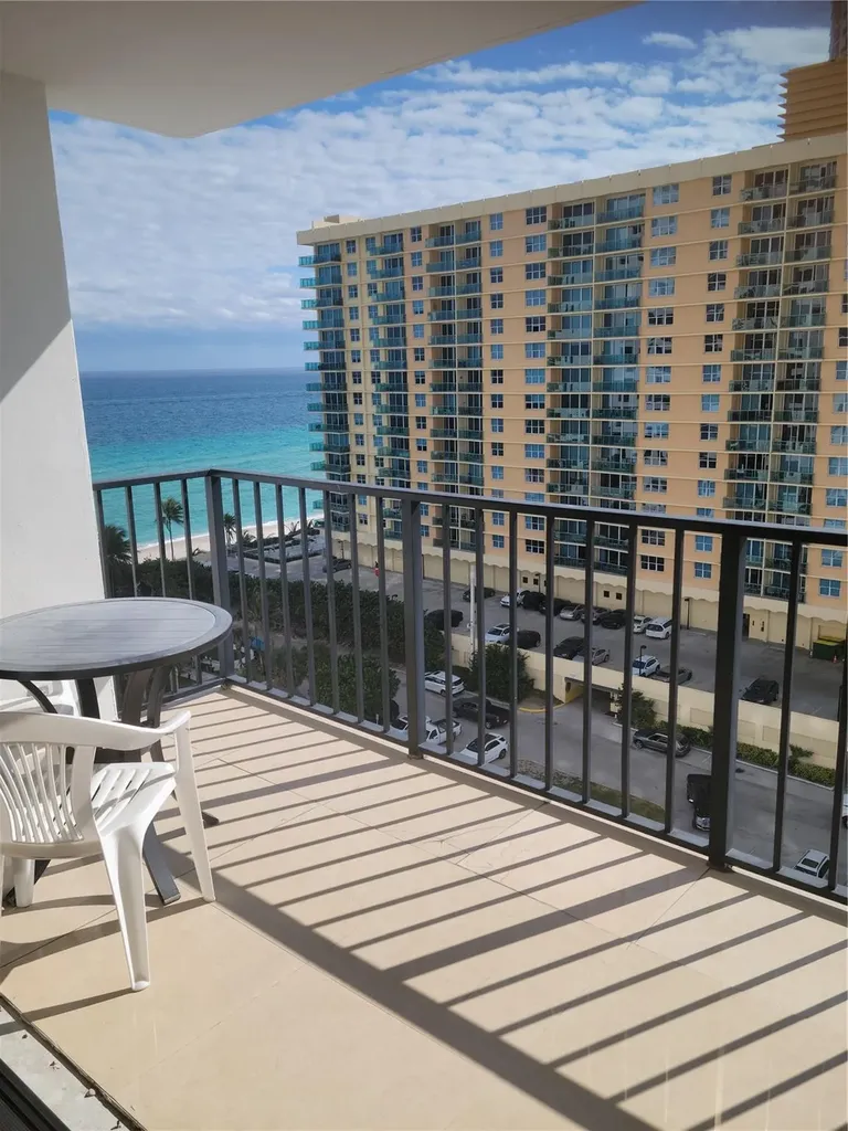 2401 S Ocean Drive Hollywood FL 33019