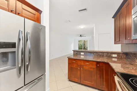 4740 NW 57th Place Coconut Creek FL 33073