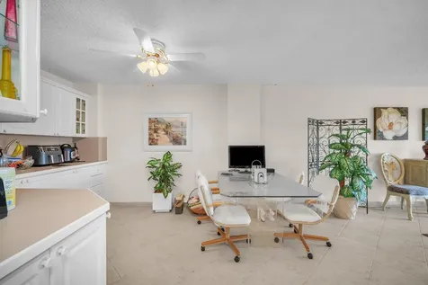 800 NE 195th Street Miami FL 33179