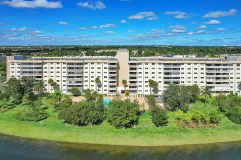 800 NE 195th Street Miami FL 33179