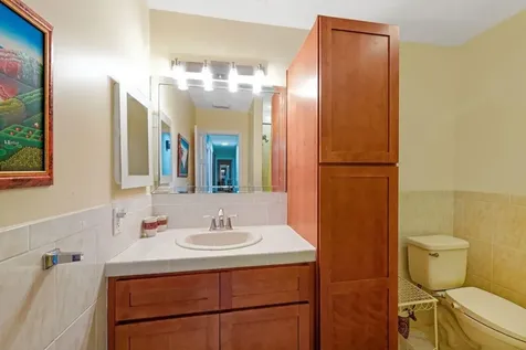 6207 Royal Poinciana Lane Tamarac FL 33319