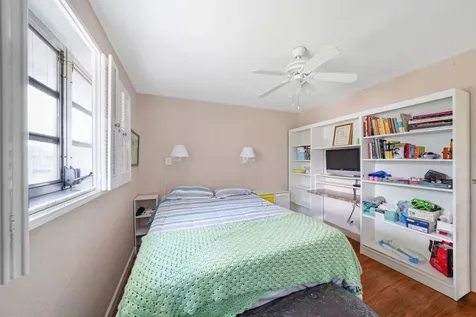 6207 Royal Poinciana Lane Tamarac FL 33319