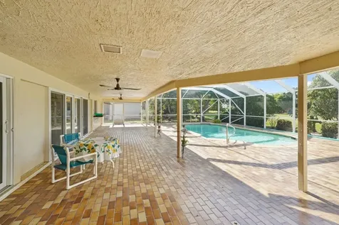 6207 Royal Poinciana Lane Tamarac FL 33319