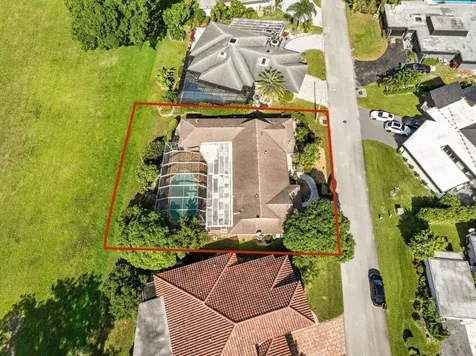 6207 Royal Poinciana Lane Tamarac FL 33319