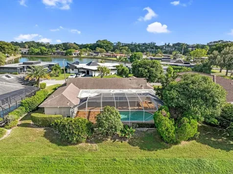 6207 Royal Poinciana Lane Tamarac FL 33319
