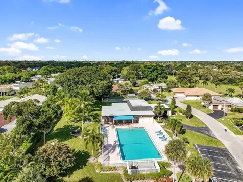6207 Royal Poinciana Lane Tamarac FL 33319