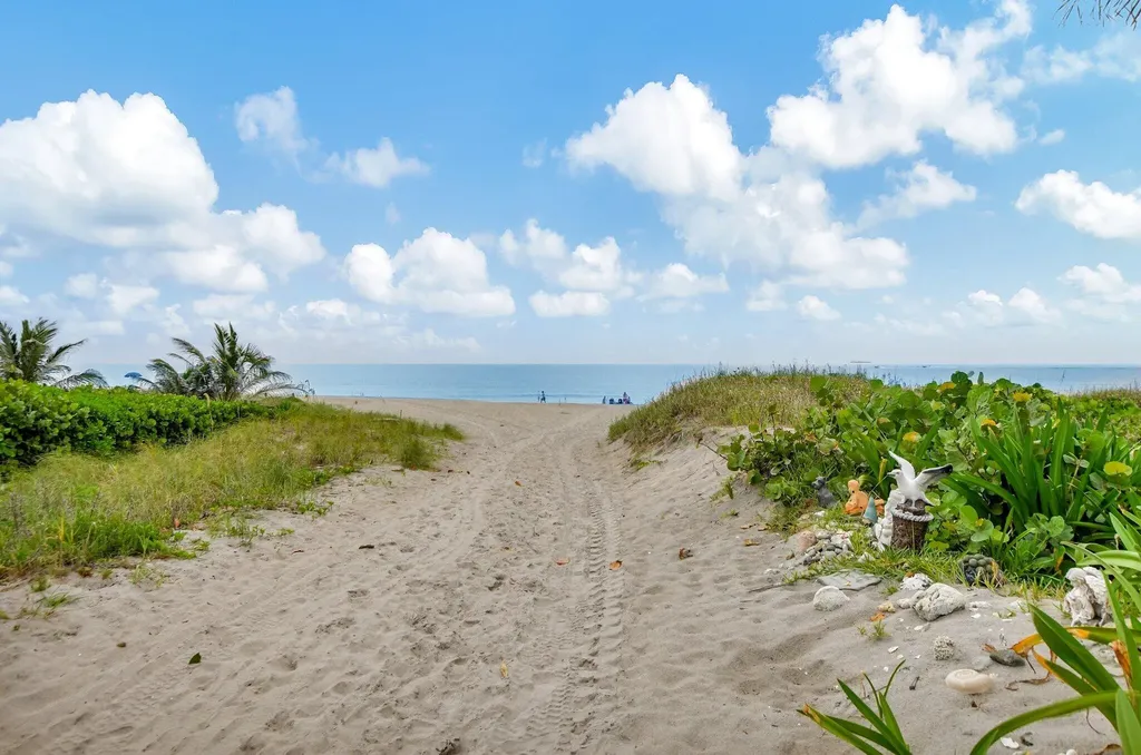 1932 NE 7th Street Deerfield Beach FL 33441