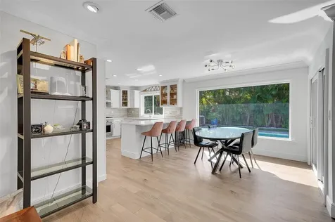 872 Appleby Street Boca Raton FL 33487