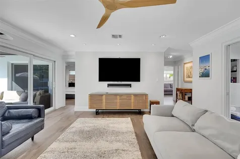 872 Appleby Street Boca Raton FL 33487