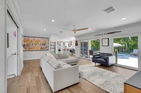 872 Appleby Street Boca Raton FL 33487