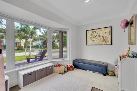 872 Appleby Street Boca Raton FL 33487