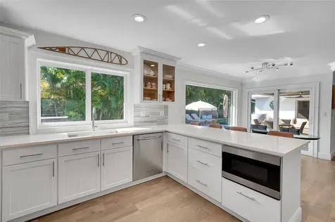 872 Appleby Street Boca Raton FL 33487