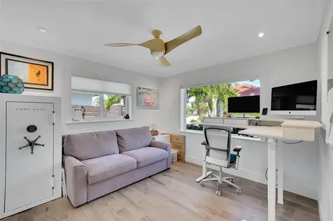 872 Appleby Street Boca Raton FL 33487