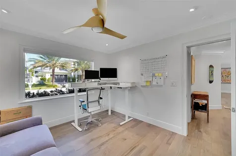 872 Appleby Street Boca Raton FL 33487