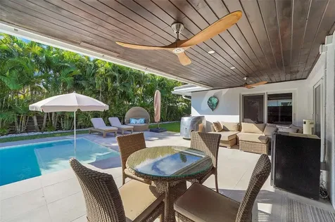 872 Appleby Street Boca Raton FL 33487