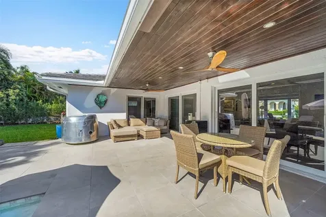 872 Appleby Street Boca Raton FL 33487