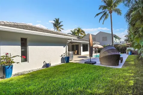 872 Appleby Street Boca Raton FL 33487