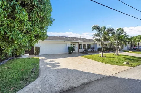 872 Appleby Street Boca Raton FL 33487