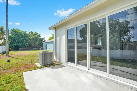 7874 Griswold Street Lantana FL 33462