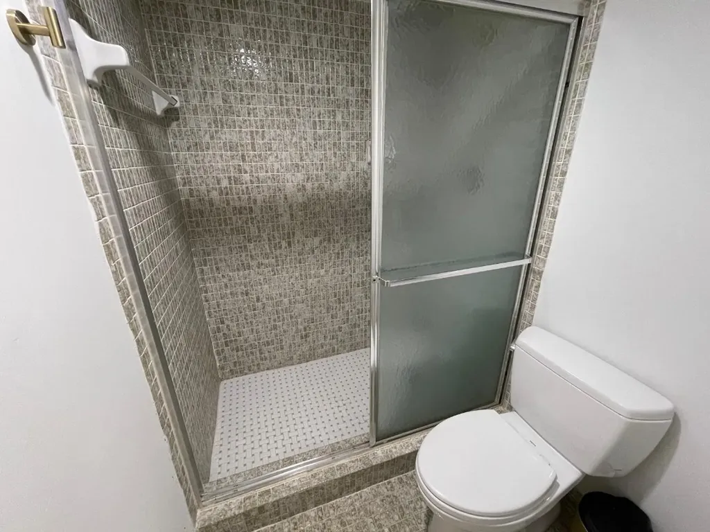250 NE 20th Street Boca Raton FL 33431