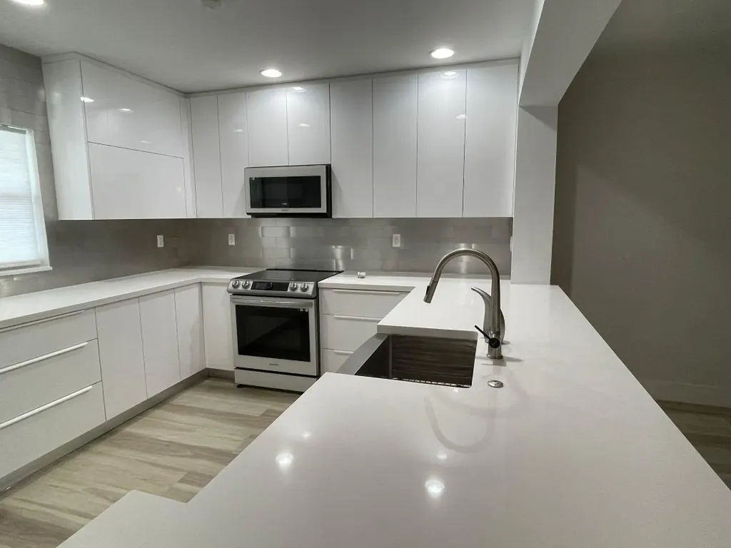 250 NE 20th Street Boca Raton FL 33431