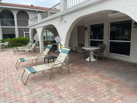 250 NE 20th Street Boca Raton FL 33431